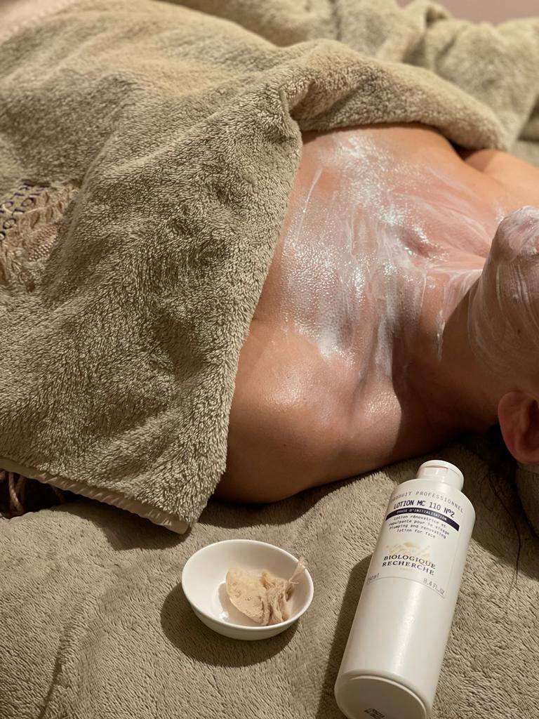 Idée cadeau beauté pour la fête des mères : Soin visage Biologique Recherche à Hyères