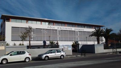 dermatologue hyères 83400